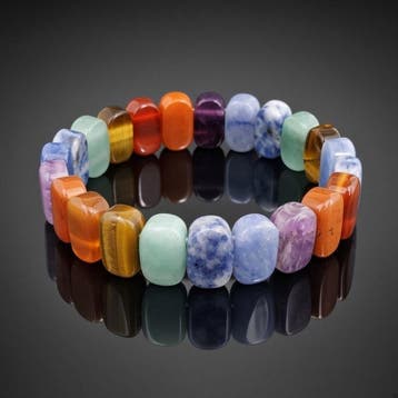 Elegante armband met zeven chakras, meerkleurig. Echte