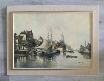 J Vos (XX) - Hollands Havengezicht met afgemeerde boten