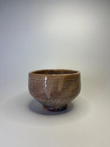 Japanse Hagi-ware chawan door Morishima Isshin () –
