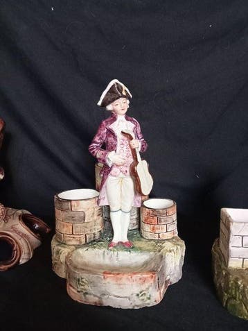 Beeldje, bourgeois - 22 cm - Faience - 1850, Antiquités & Art