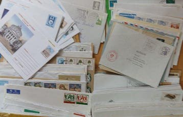 Wereld 1955/2015 - Grote XXL-loting bestaande uit verzonden, Postzegels en Munten, Gestempeld