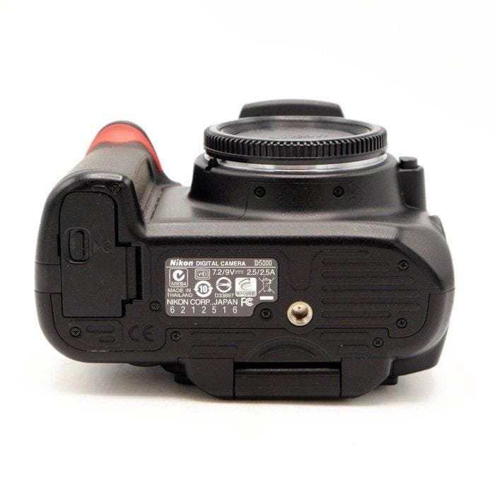 Nikon D5000 Camera Body (8943) Appareil photo reflex, Audio, Tv en Foto, Fotocamera's Digitaal