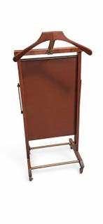 Fratelli Reguitti - Dressboy - hard hout, Walnoot