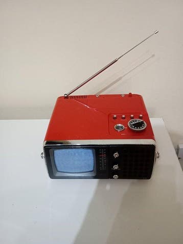 Aneby - Buis televisie - Combo Radio Tv