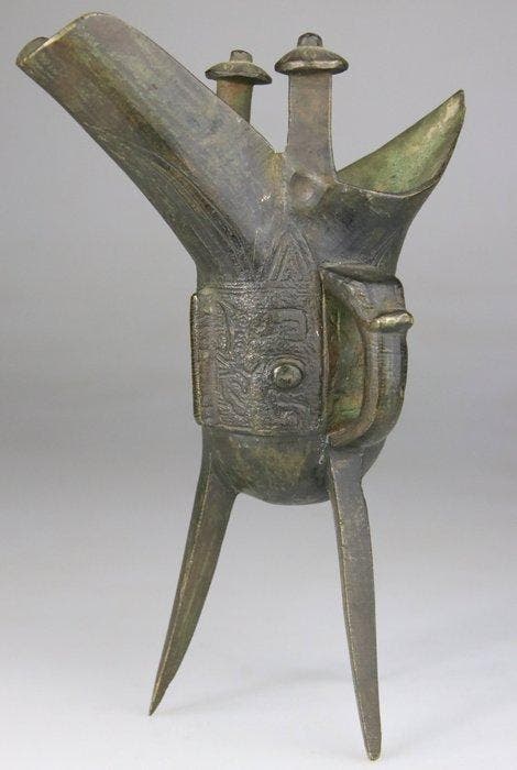 Vaas Jue Archaique - Dragon - Brons - China - Qing – einde, Antiquités & Art, Antiquités | Autres Antiquités