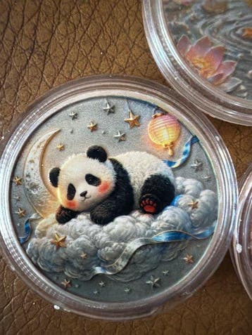 Wereld. Medal Küken, Dragon, Dog, Panda und Snake Colorized, Postzegels en Munten