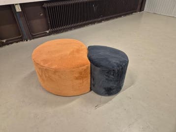 Veiling - 2x Hockers Lily - Oranje - Grijs - Nieuw