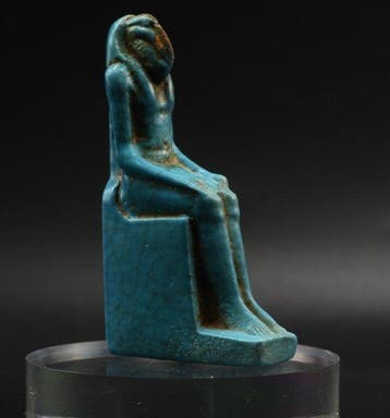 Oud-Egyptisch Faience Grote amulet van de god Thoth die op, Antiek en Kunst