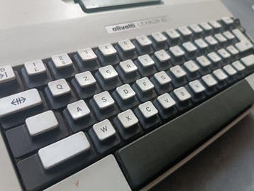 Mario Bellini - Olivetti, Lexicon 82 - Machine à écrire -, Antiquités & Art