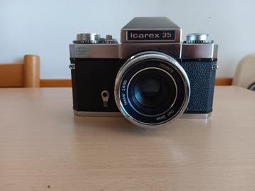 Zeiss Ikon Icarex 35 + 2 obiettivi + moltiplicatore +