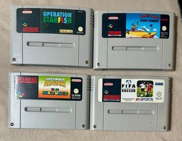 Nintendo - Super Nintendo Entertainment System con 4 giochi, Nieuw