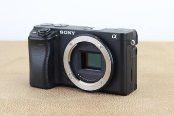 Sony Alpha A6400 body, Low Shuttercount 8.372 Digitale, Nieuw