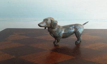 P. Chenet - Figuur - Teckel - Brons