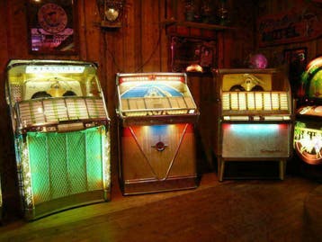 jukebox museum iedere zondag middag en afspraak  geopend, Zo goed als nieuw, 1950 tot 1960, Overige merken