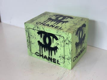 Rob VanMore - Chanel Vault