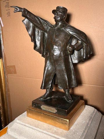 sculptuur, Vol bronzen Général FOCH van Pièrre De Soette