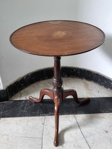 Antiker Beistelltisch – Tripod-Tisch – Mahagoniholz im