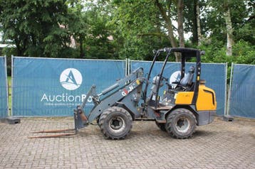 Veiling: Kniklader Giant V452T Diesel 26.5kW 2011 (Marge), Ophalen
