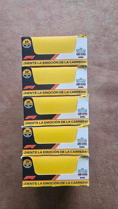 Topps - 5 Box - Topps F1 Turbo Attax 2021 displaybox, Verzamelen, Stickers