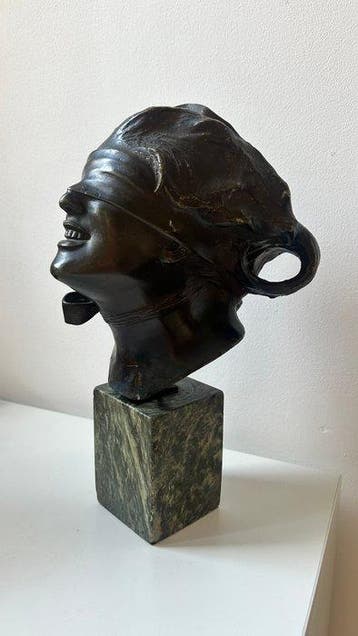 sculptuur, Dea bendata - Fusione daprès Vincenzo