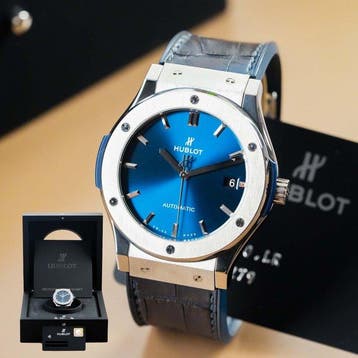 Hublot - Classic Fusion Titanium - 511.NX.7170.LR - Homme -