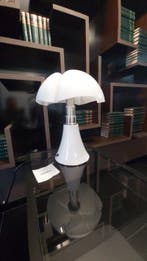 Martinelli Luce - Gae Aulenti - Minipipistrello - Tafellamp