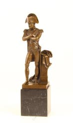Figuur - A BRONZE SCULPTURE OF NAPOLEON - Brons, Marmer, Antiek en Kunst