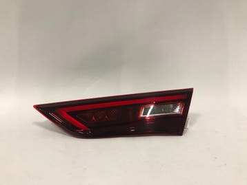 INFINITI Q60 II 16-21 rechter binnen LED achterlicht, Verzenden