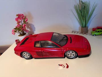 Pocher 1:8 - Voiture miniature - Ferrari Testarossa, Nieuw