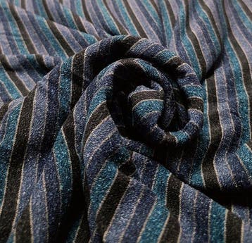 B526 - 540 x 180 cm - Tessuto Jersey 50% seta e 50% lana -