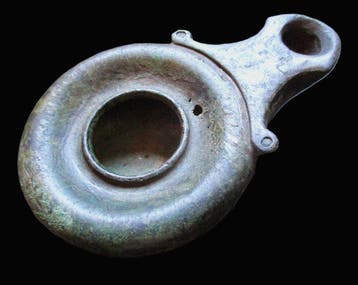 Romain antique Bronze Lampe à huile décorée - 11 cm