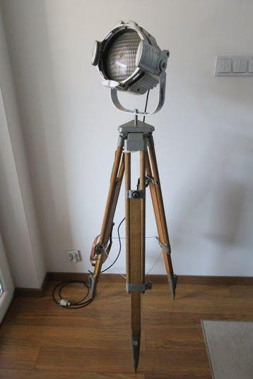 Theater Lamp - Lampadaire - Aluminium, Acier, Bois