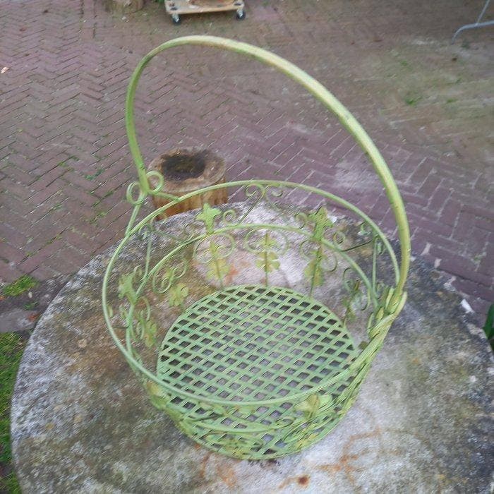 Mand - IJzer - Fraaie Planten Mand 43cm, Antiek en Kunst, Curiosa en Brocante