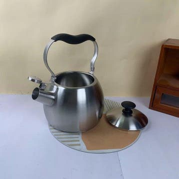 Armada - Kruik - Stainless Steel Whistling Kettle -, Antiek en Kunst, Antiek | Keukengerei
