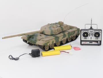Schaal 1:16 Heng Long Type99 (ZTZ-99 of W-123) gevechtsta..., Ophalen of Verzenden, Gebruikt