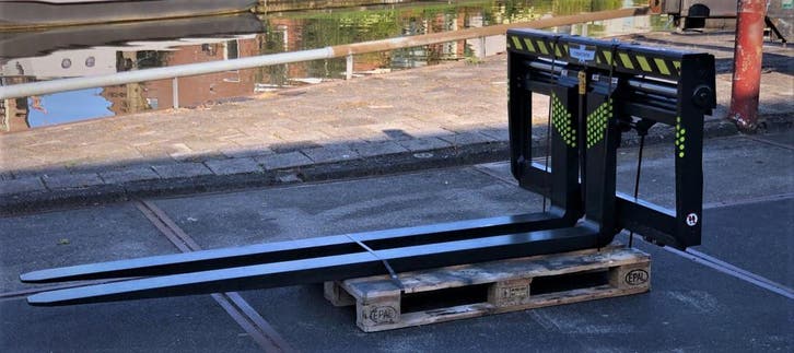 Cascade Vorkversteller, Zakelijke goederen, Machines en Bouw | Heftrucks en Intern transport, Overige aandrijving, meer dan 4000 kg