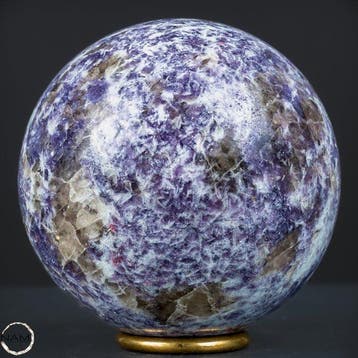 Belle sphère de lépidolite – La profondeur du violet comme