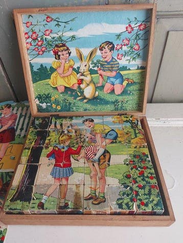 Ongemerkt - Jouet Oude houten blokpuzzel in houten kist -