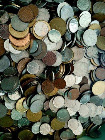 België. 4 Kg or +/- 1250 vintage coins. (Zonder, Timbres & Monnaies