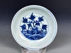 Gerecht - Porselein, Keramiek - China - Ming Dynastie