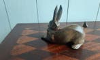 P. Chenet - Beeldje, Konijn - 10 cm - Brons, Antiek en Kunst
