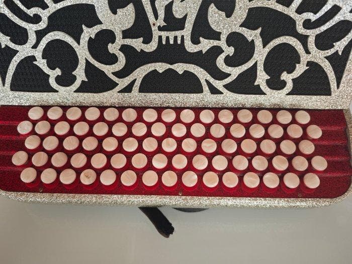 Maugein - - Accordéon à boutons - France - 2005, Musique & Instruments, Instruments à vent | Flûtes à bec