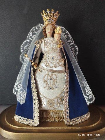 Statue - Sainte Marie et lEnfant Jésus sous un globe solide, Antiquités & Art