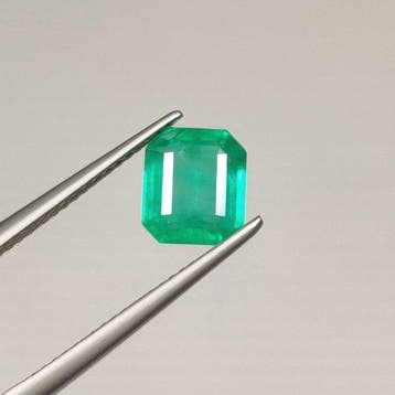 Vert Émeraude - 1.97 ct - International Gemological, Nieuw
