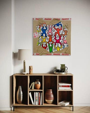 AIIROH - Escape From The Museum - Pin Page by Keith Haring, Antiek en Kunst