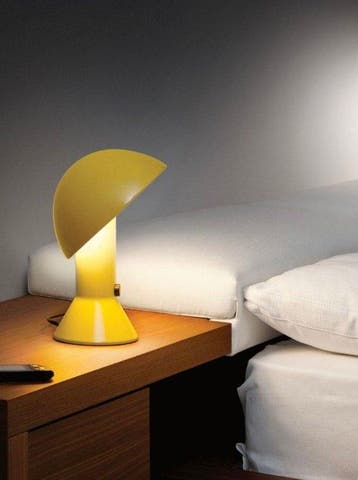 Martinelli Luce - Elio Martinelli - Lamp - helm - Plastic, Antiek en Kunst