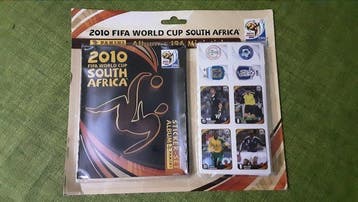 2010 Panini South Africa 2010 World Cup Edizione Pocket - 1