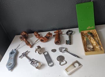 Themacollectie - Vintage Collectie van Wijn en Flesopener