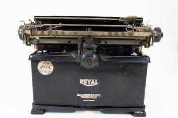 Royal 10 - single glass panel - Royal 10 - Machine à écrire