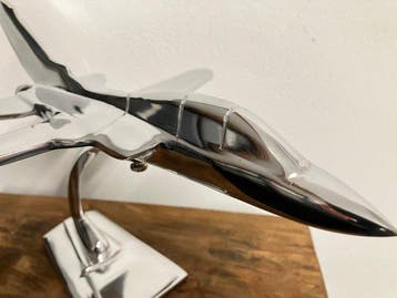 Avion miniature - Acier poli chromé - avion de chasse